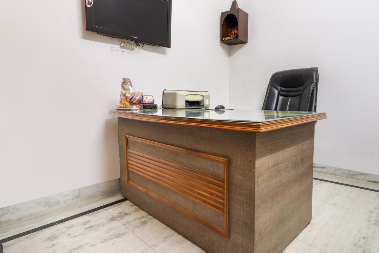 מלון לקנאו Spot On 70311 Rangoli Palace מראה חיצוני תמונה